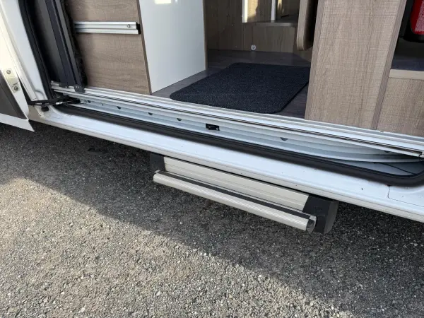 Mooveo 63 DBL - Kastenwagen L4 mit Solar - fotografie 9