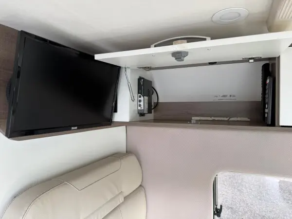 Mooveo 63 DBL - Kastenwagen L4 mit Solar - fotografie 11