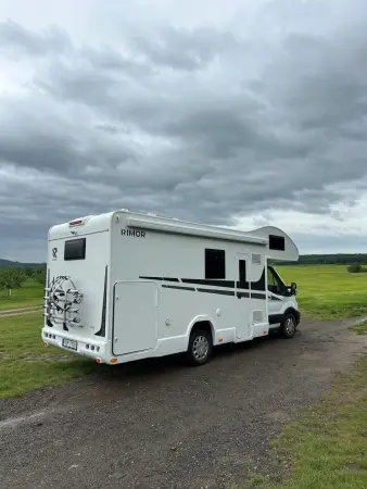 Rimor Kilig 5 - Familien-Wohnmobil für 6 Personen mit Lithium - fotografie 11