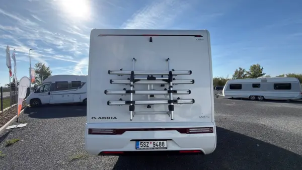 Adria Matrix Axess 670 SL - Teilintegrierter mit Lithium - fotografie 4