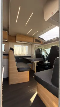 Adria Matrix Axess 670 SL - Teilintegrierter mit Lithium - fotografie 6