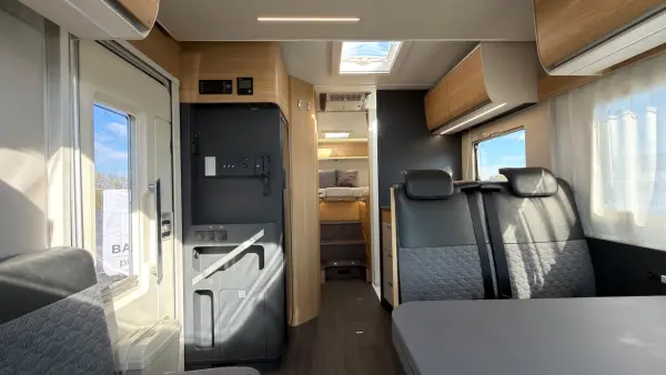 Adria Matrix Axess 670 SL - Teilintegrierter mit Lithium - fotografie 9