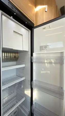 Adria Matrix Axess 670 SL - Teilintegrierter mit Automatik - fotografie 10