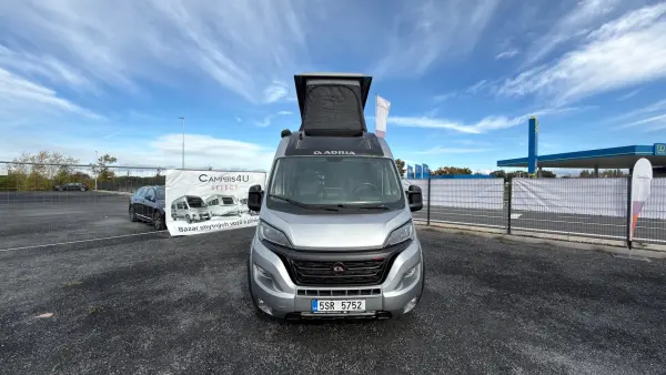 Adria Twin Sports 640 SGX - Kastenwagen-Camper mit Automatik - fotografie 3