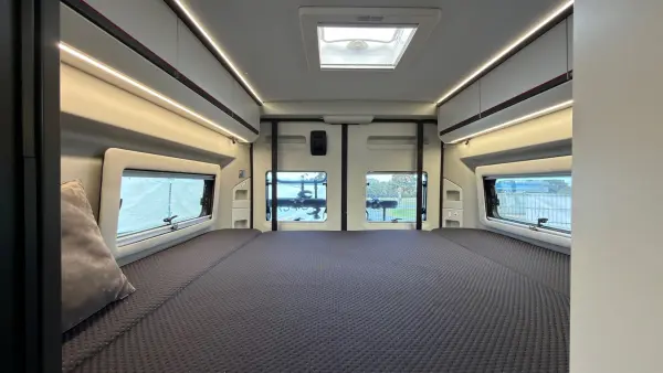 Adria Twin Sports 640 SGX - Kastenwagen-Camper mit Automatik - fotografie 17
