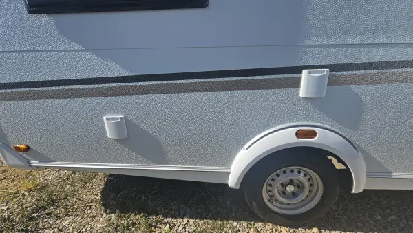 Weinsberg CaraOne 400 LK (3-Etagen-Bett) - fotografie 4