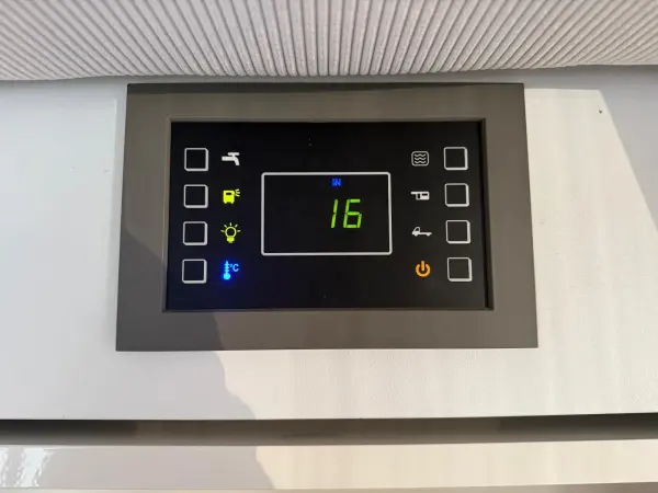 Forster auf Citroën Jumper 2.2 HDi (121 kW) - fotografie 15