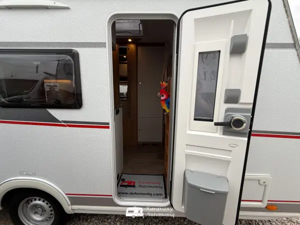 Bürstner Premio Plus 440 TK - Wohnwagen für 6 Personen - fotografie 6